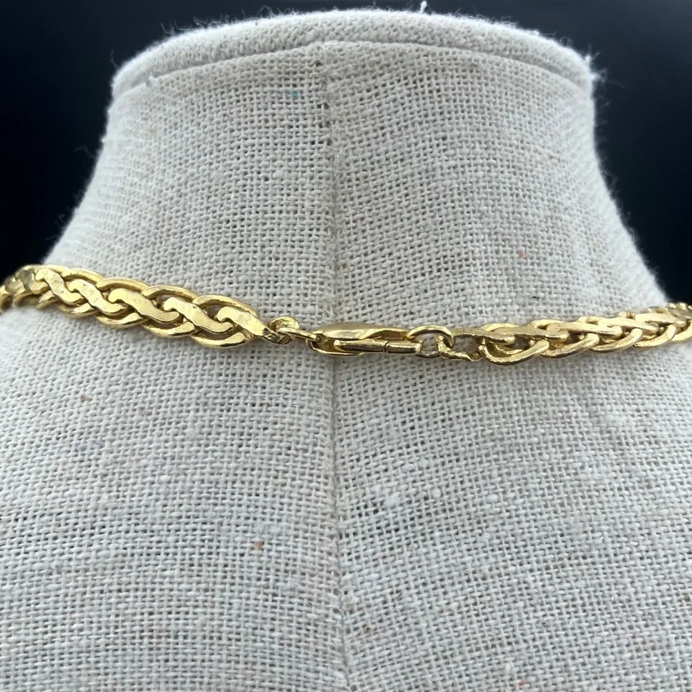 Vintage Braided Chain Necklace Gold Tone Chunky Layering 17in